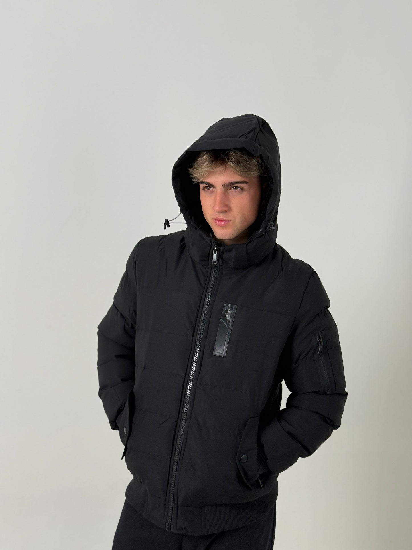 Campera Puffer Hombre con Capucha – Súper Abrigada