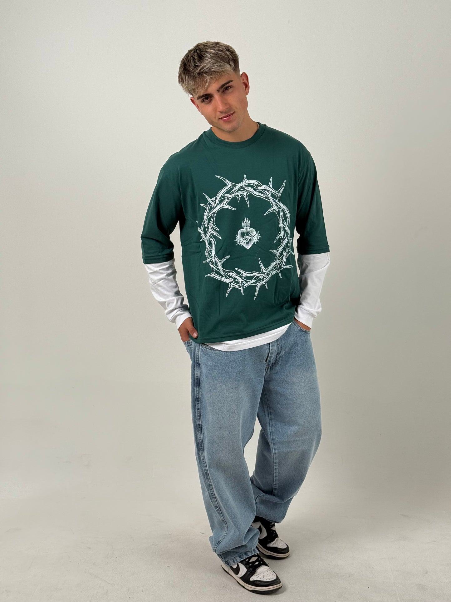 Remerón Manga Larga Superpuesto Espinas & Corazón – Verde