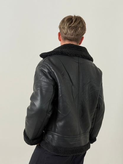 Chaqueta Gamulán Negra con Interior Corderito Negro